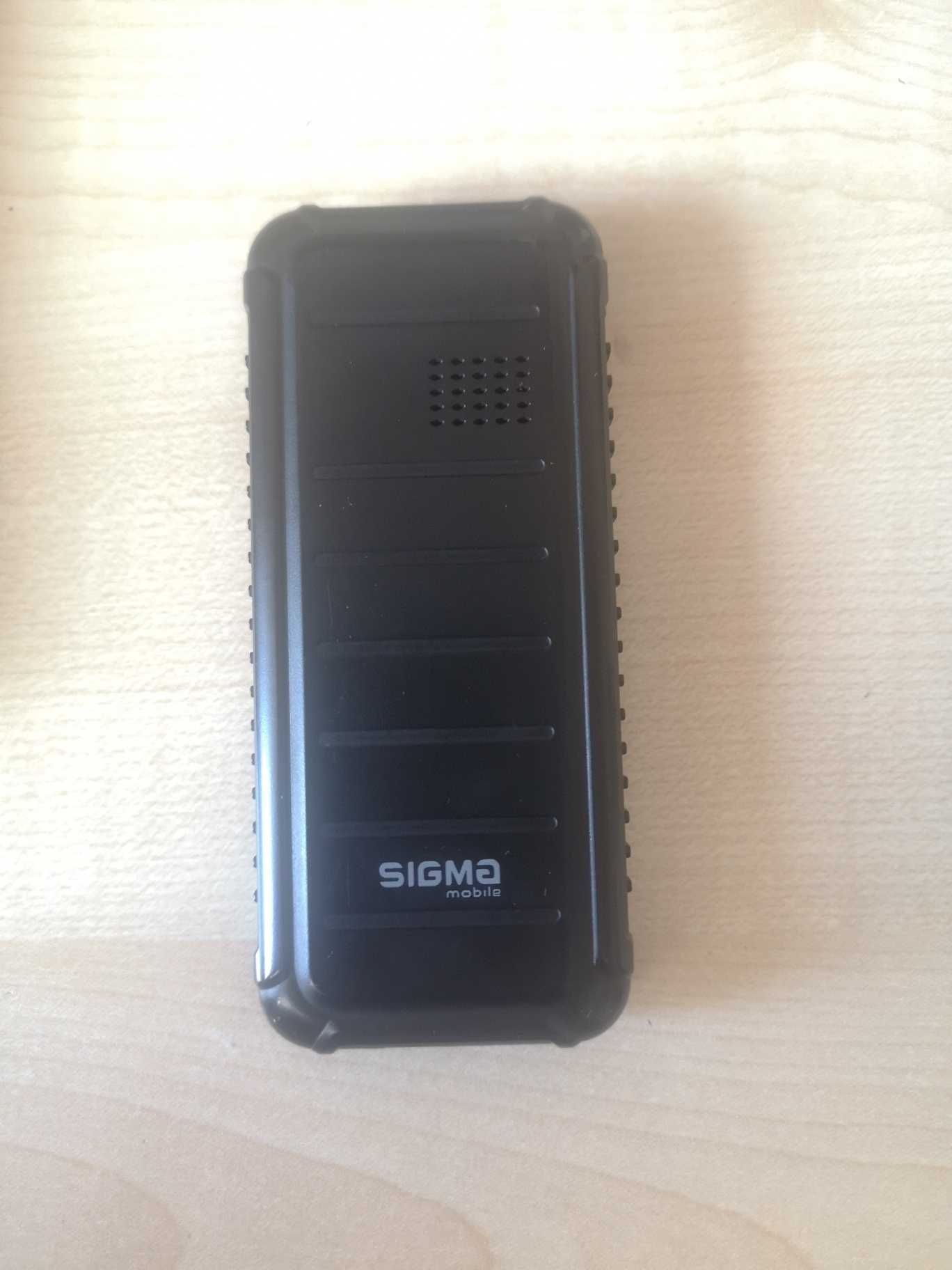 Телефон Sigma mobile X-style 18 Track black чорний 2 сім  dual sim