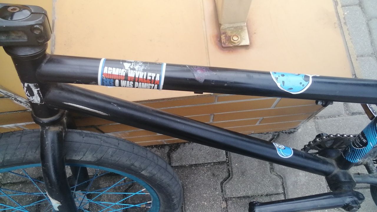 Bmx niebieski / wymieniće sie na dirta