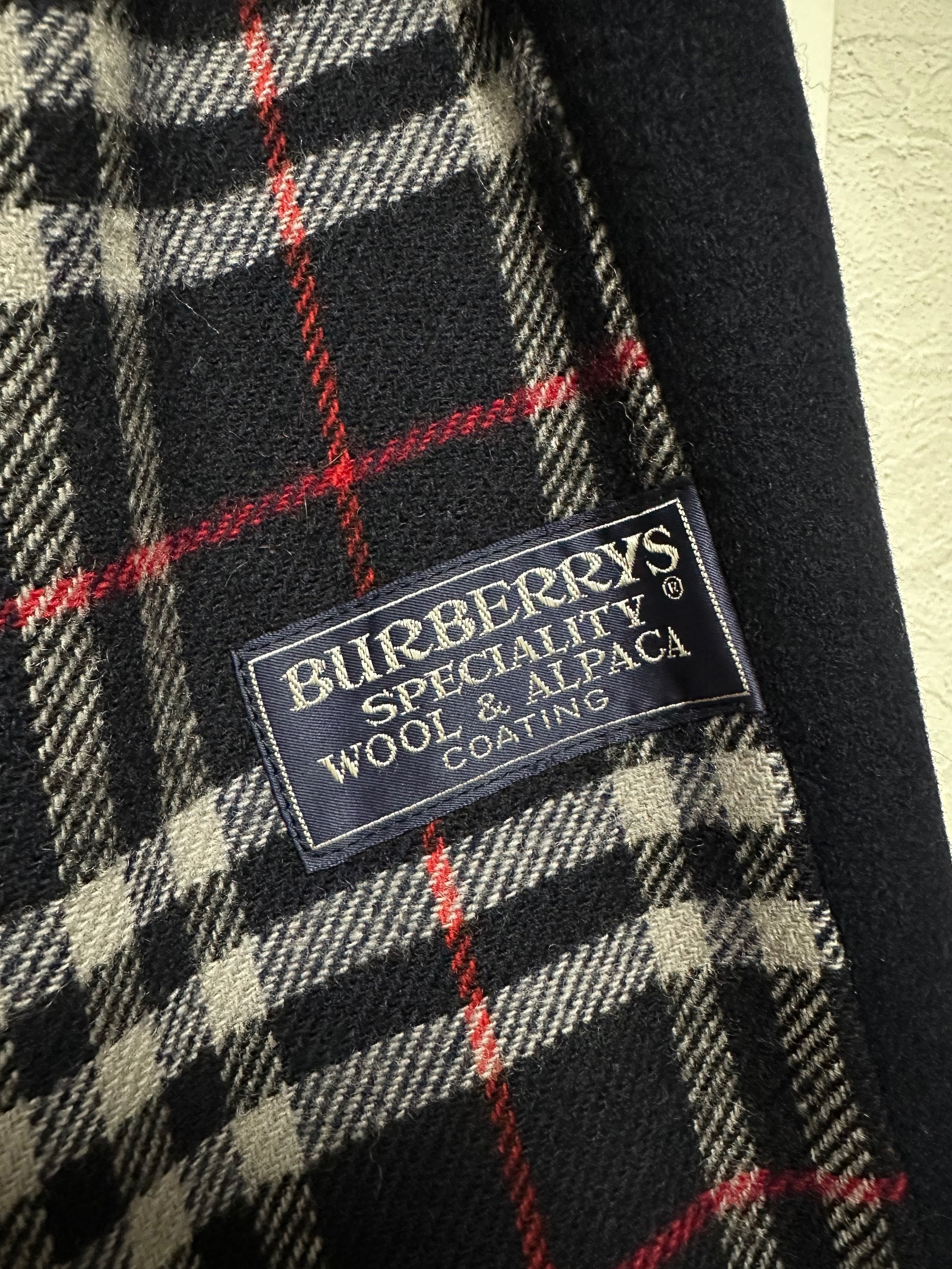Пальто Burberrys XL размер made in England