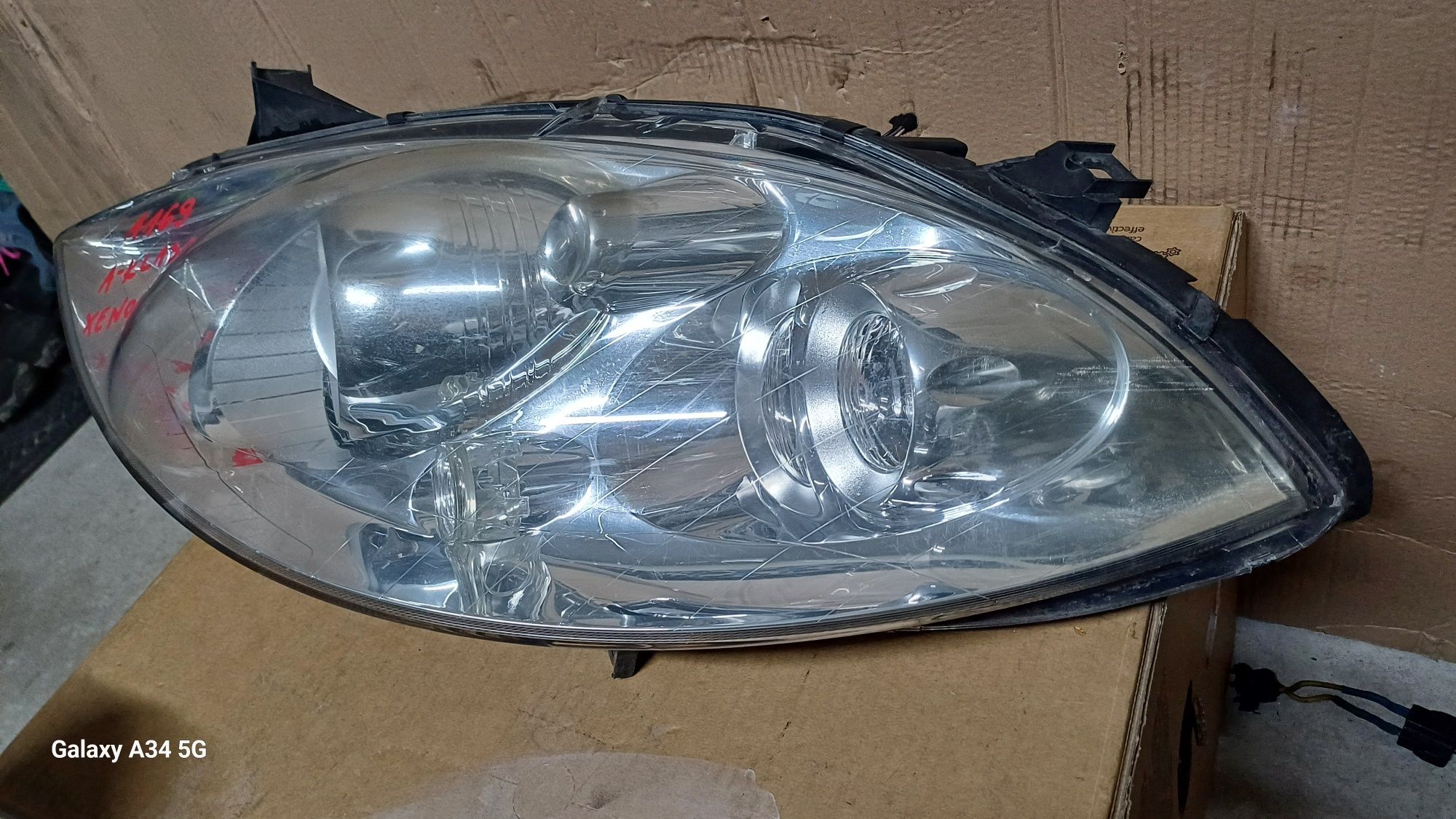 Lampa lewa xenon a-klasa a169