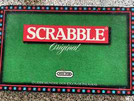 Scrable como novo