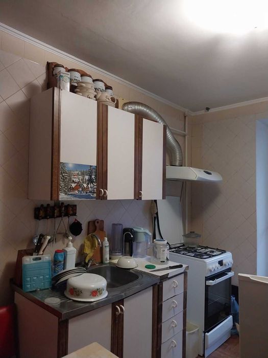 Продам 3 кв, чешка, 6/9 кир. 2 Слобод - пр. Центр. ремонт. мебель