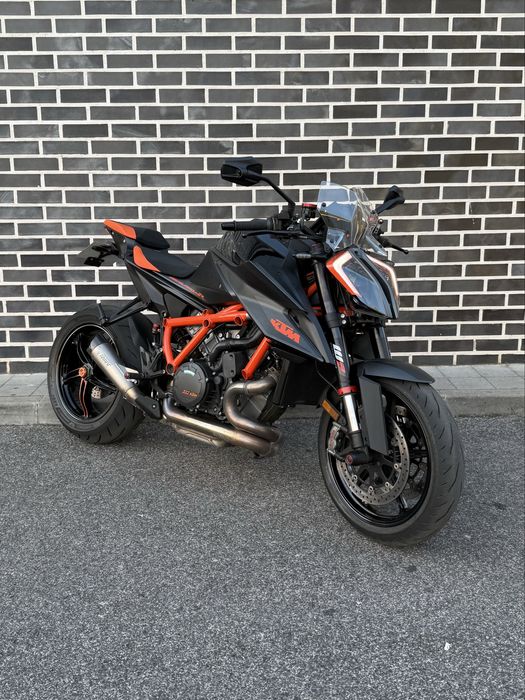 KTM Superduke 1290 R - Muitos Extras