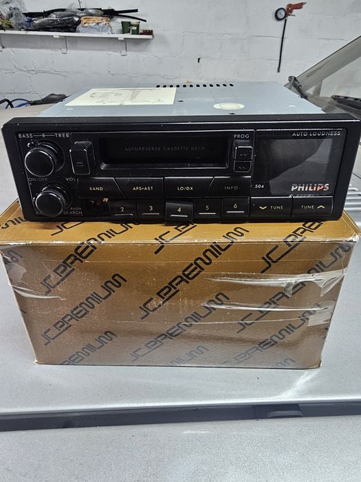 Phillips автомагнитола Blaupunkt