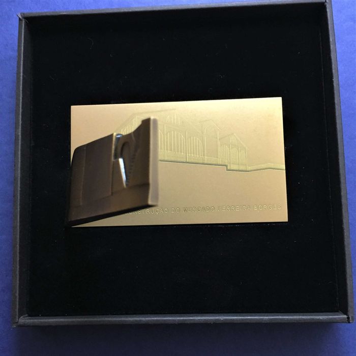 Mercado Ferreira Borges(PORTO)-120º.Aniv.,Escultora Clara Menéres-INCM