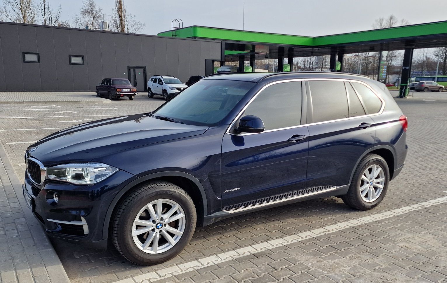 Продам bmw x5 35d 2014