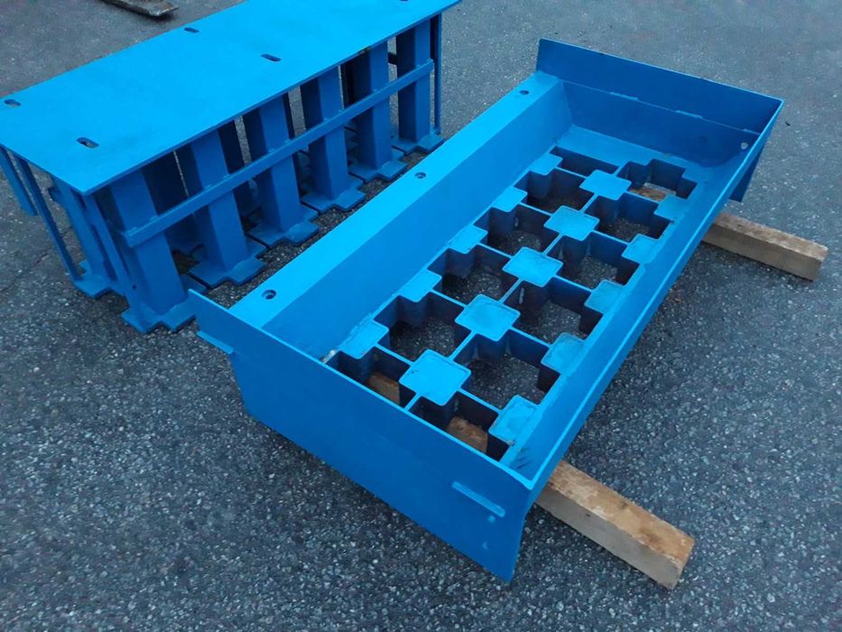 Forma para Maquina Blocos HCF9 Pavês Cruz