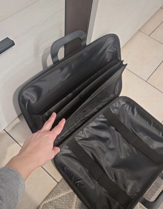 Torba na laptop 15,6 cali czarna