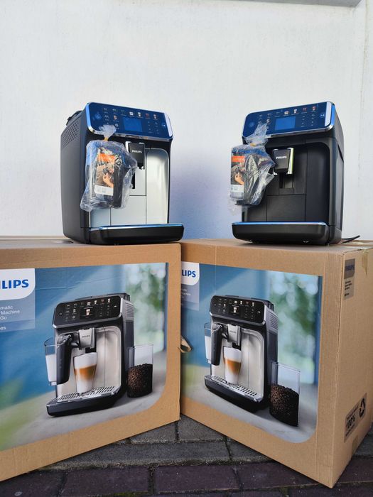 Кавомашина кофемашина Philips Series 5500 Lattego