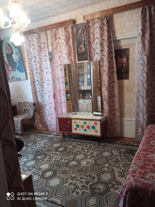Продам невелику квартиру