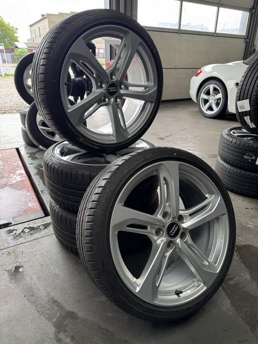 Kola Audi TT RS 8S0 9x19 et52 5x112 Bridgestone 245/35R19 7mm