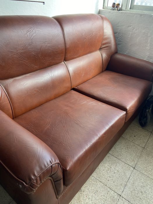 Vendo sofa em pele
