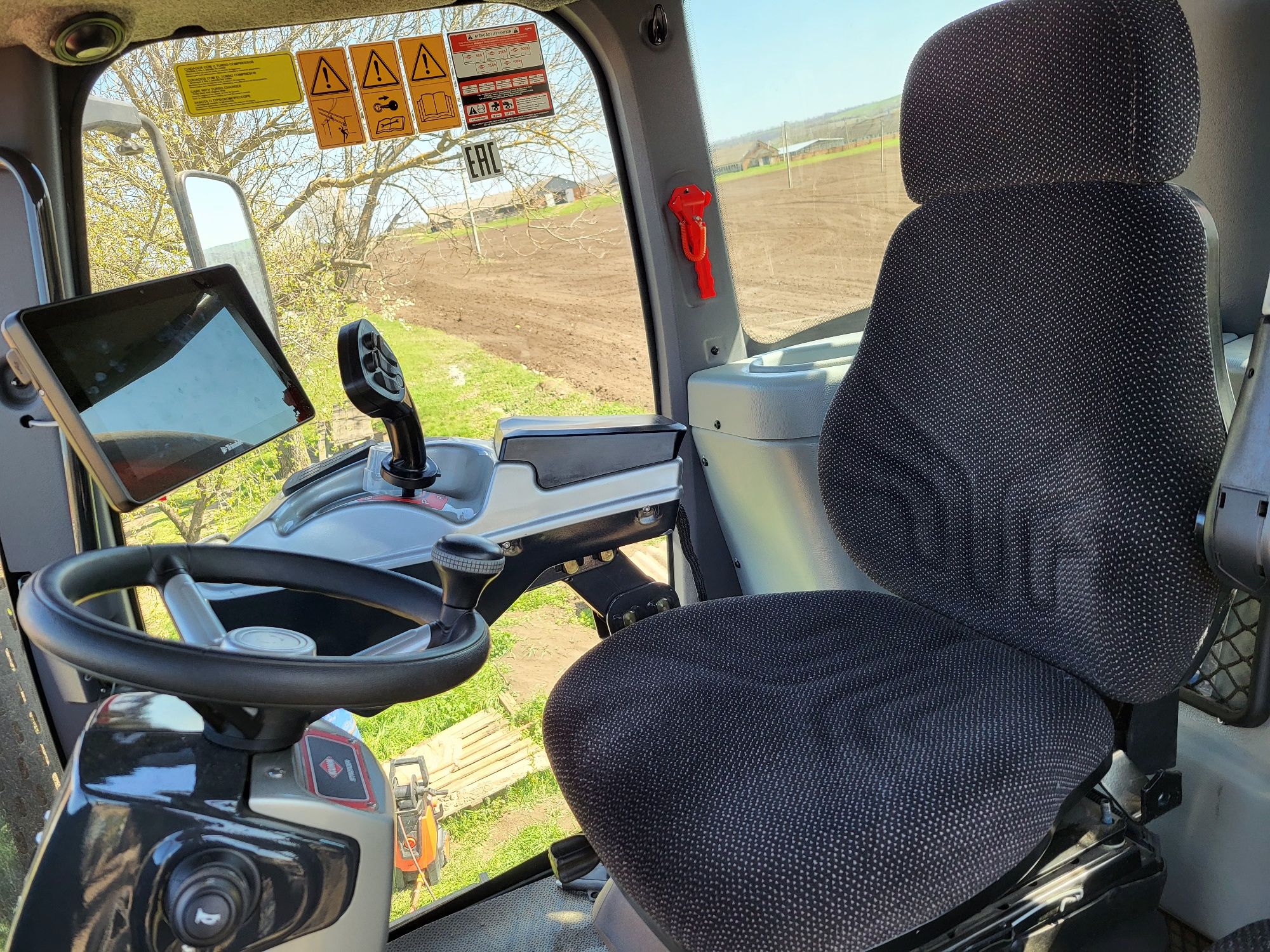 Обприскувач KUHN Stronger 4000