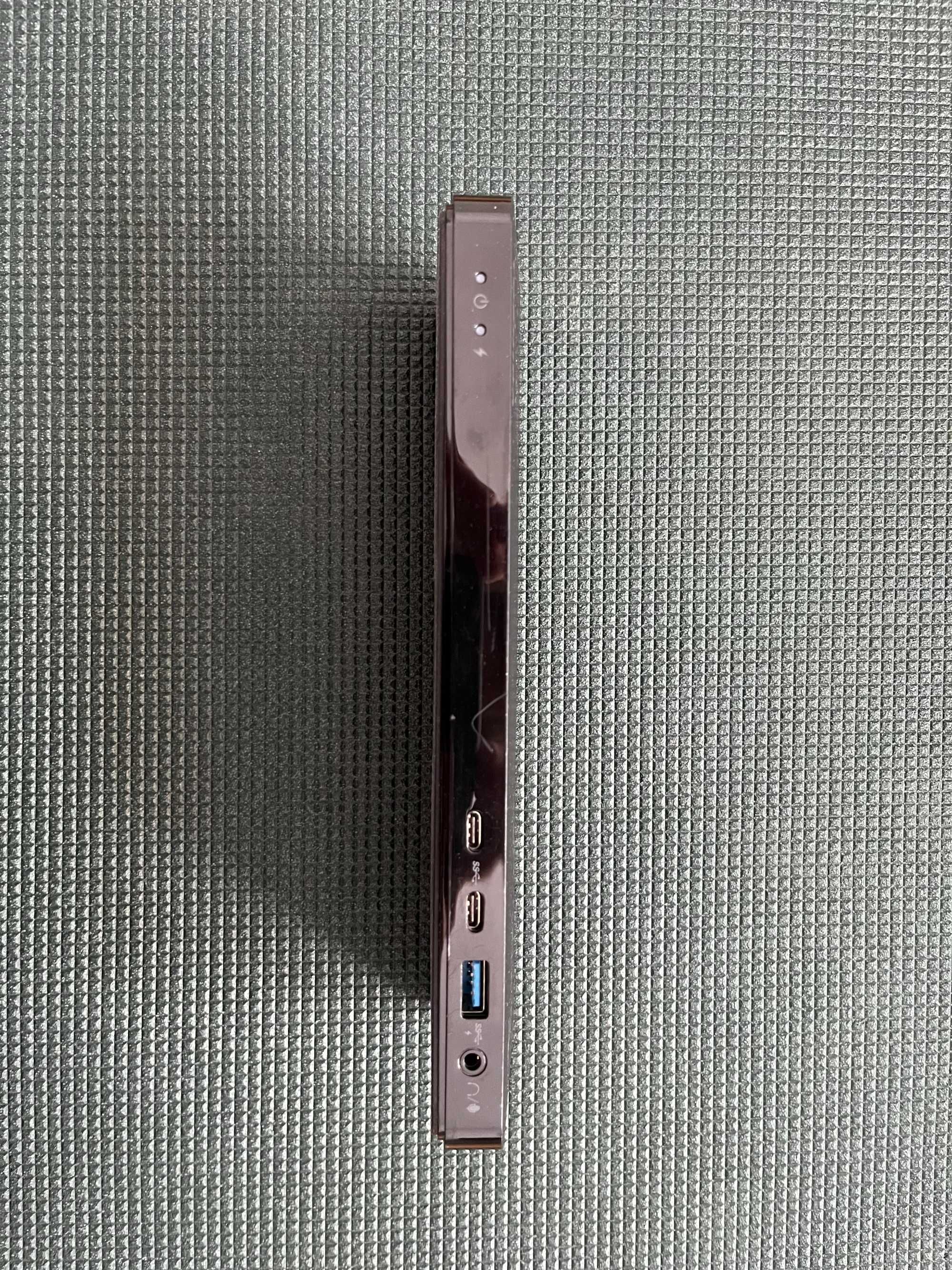 Stacja dokująca Toshiba Thunderbolt™ 3 Dock