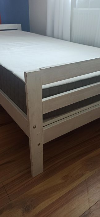 Łóżko + materac IKEA 90x200