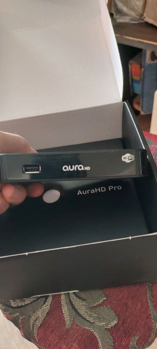 AuraHD Video box