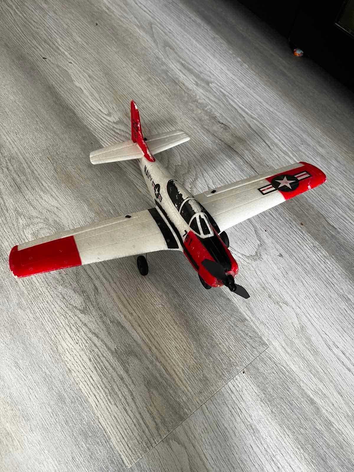 Радиоуправляемый самолет Warbird T-28 Trojan 4CH 2.4G, 1-Key Aerobatic