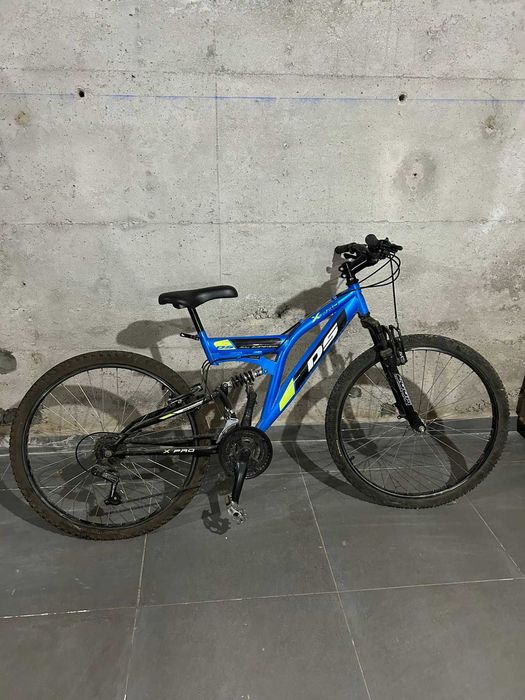 Bicicleta de Montanha Azul - Excelente Estado