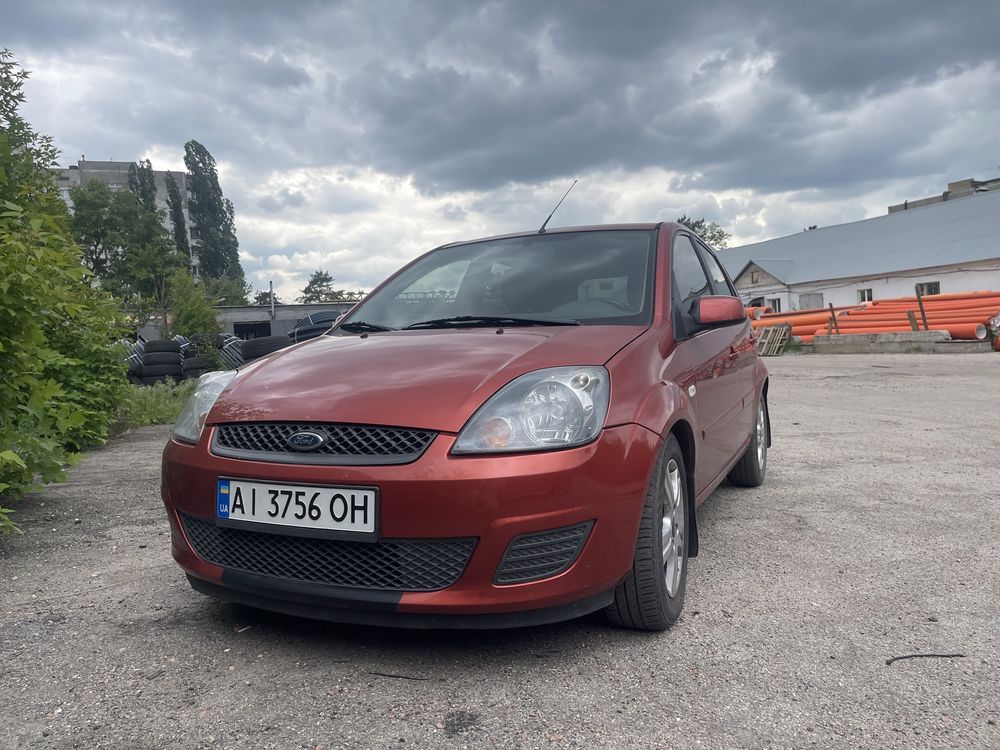 Ford fiesta 2007 рік