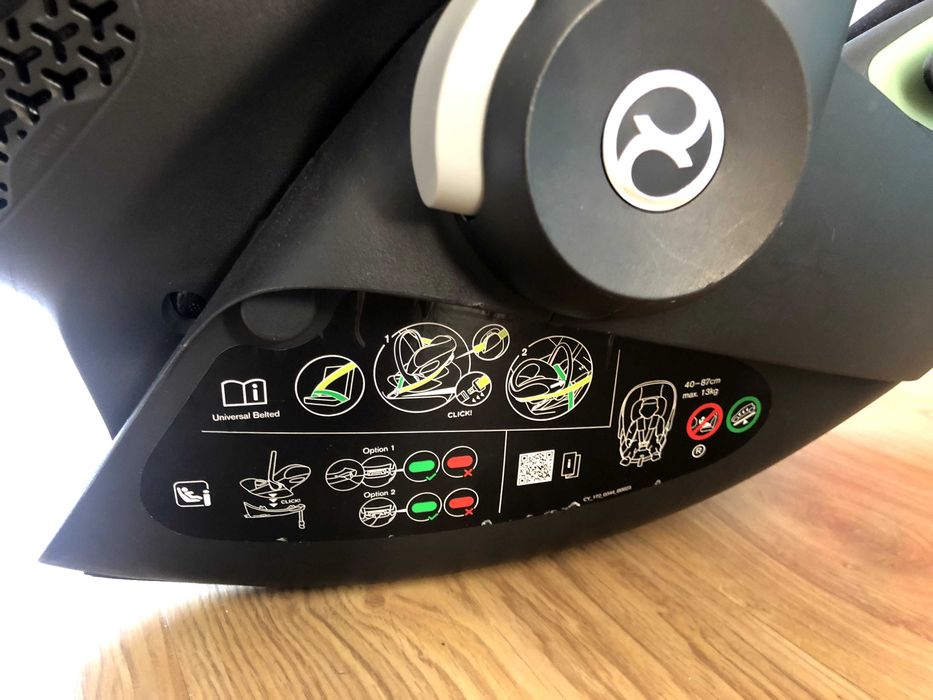 Fotelik Cloud T Cybex - do bazy i -size