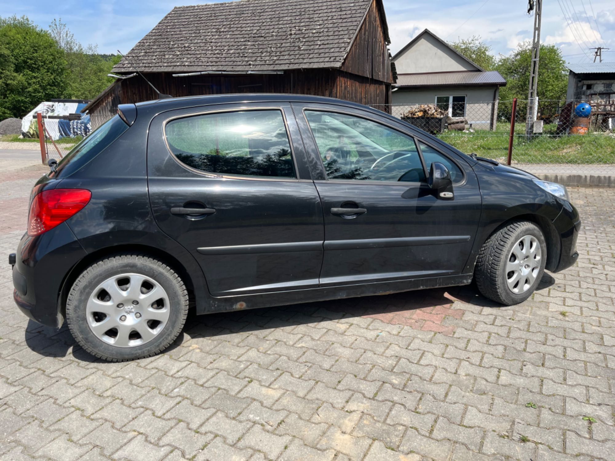 Samochód Peugeot 207