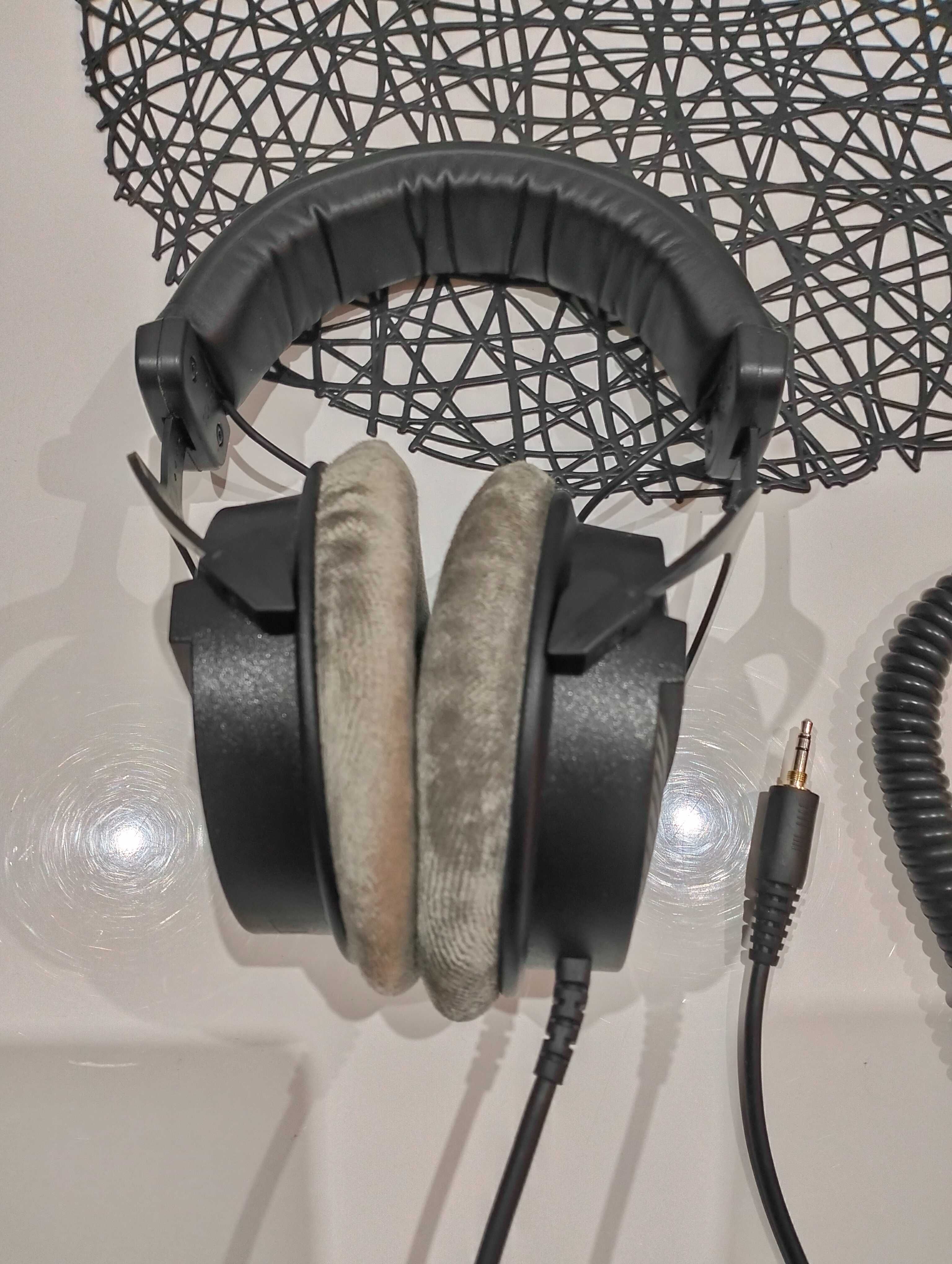 słuchawki studyjne Beyerdynamic DT990 Pro 250Ohm
