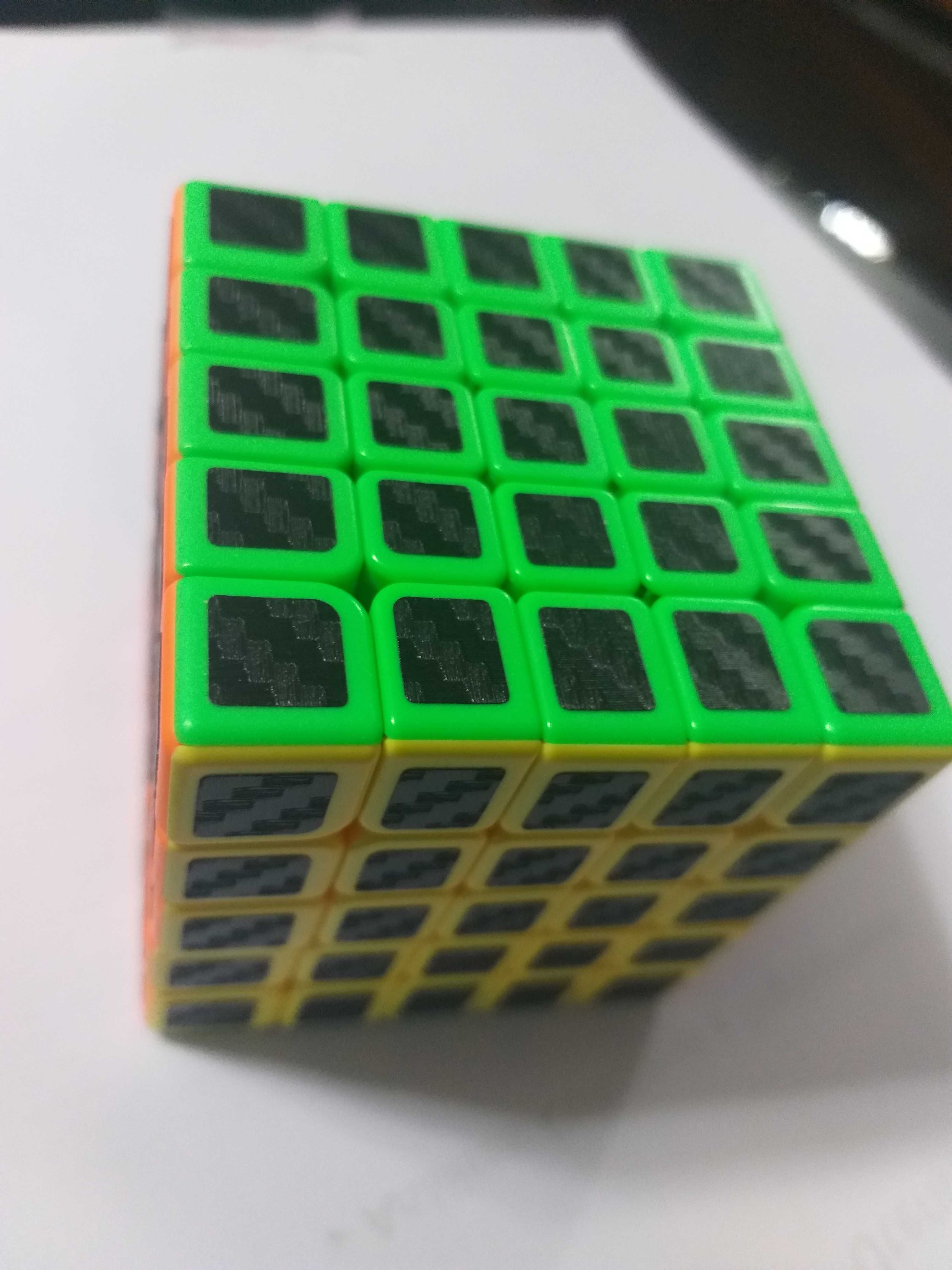 Cubo Mágico Novo MoYu Brinquedo educativo para crianças e adutos 5x5x5