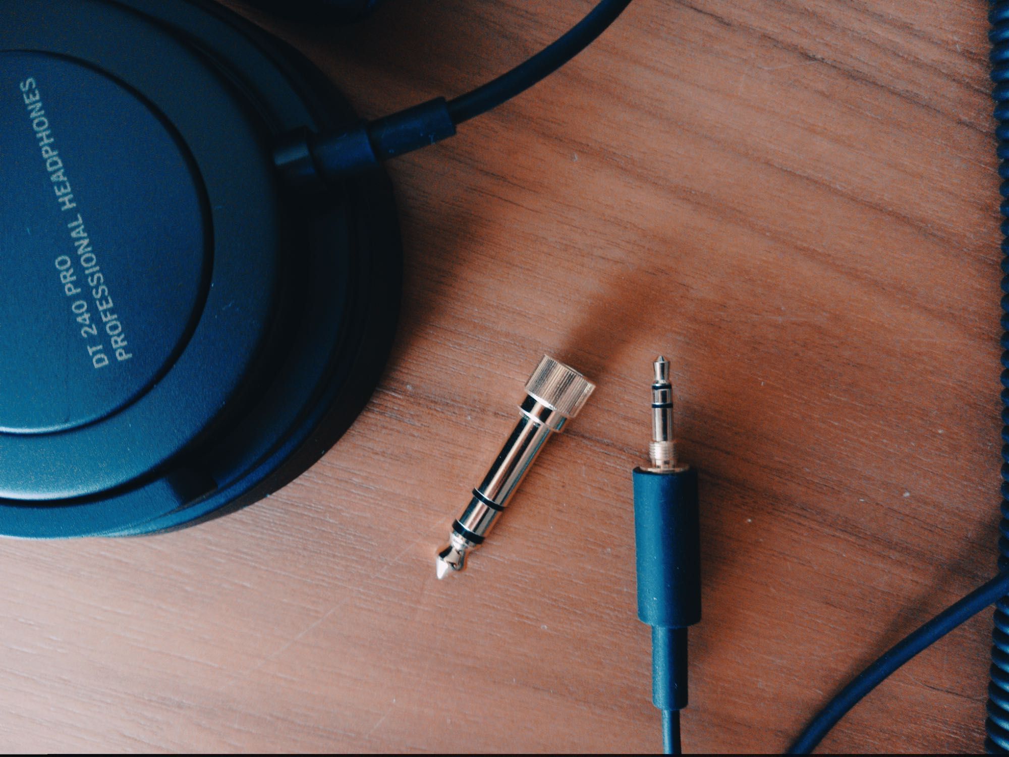 Auscultadores Beyerdynamic DT240 PRO