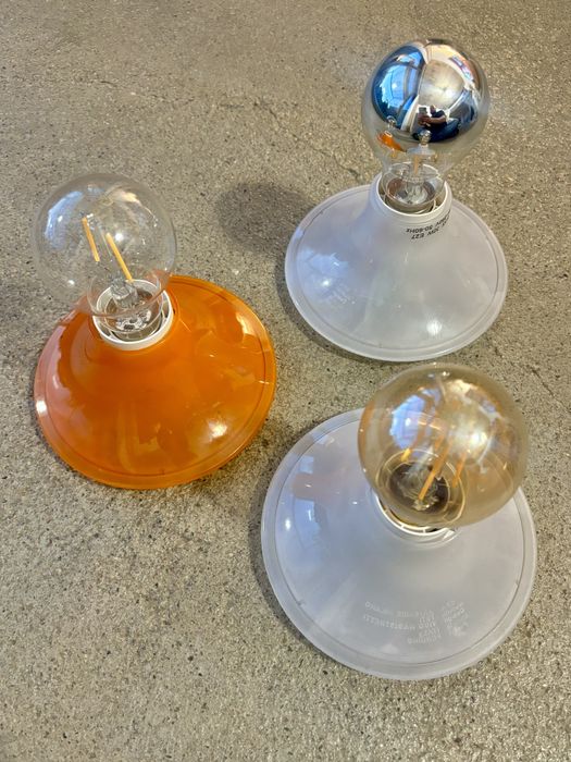 3 lampy kinkiety Artemide Milano Teti design Vico Magistretti SpaceAge
