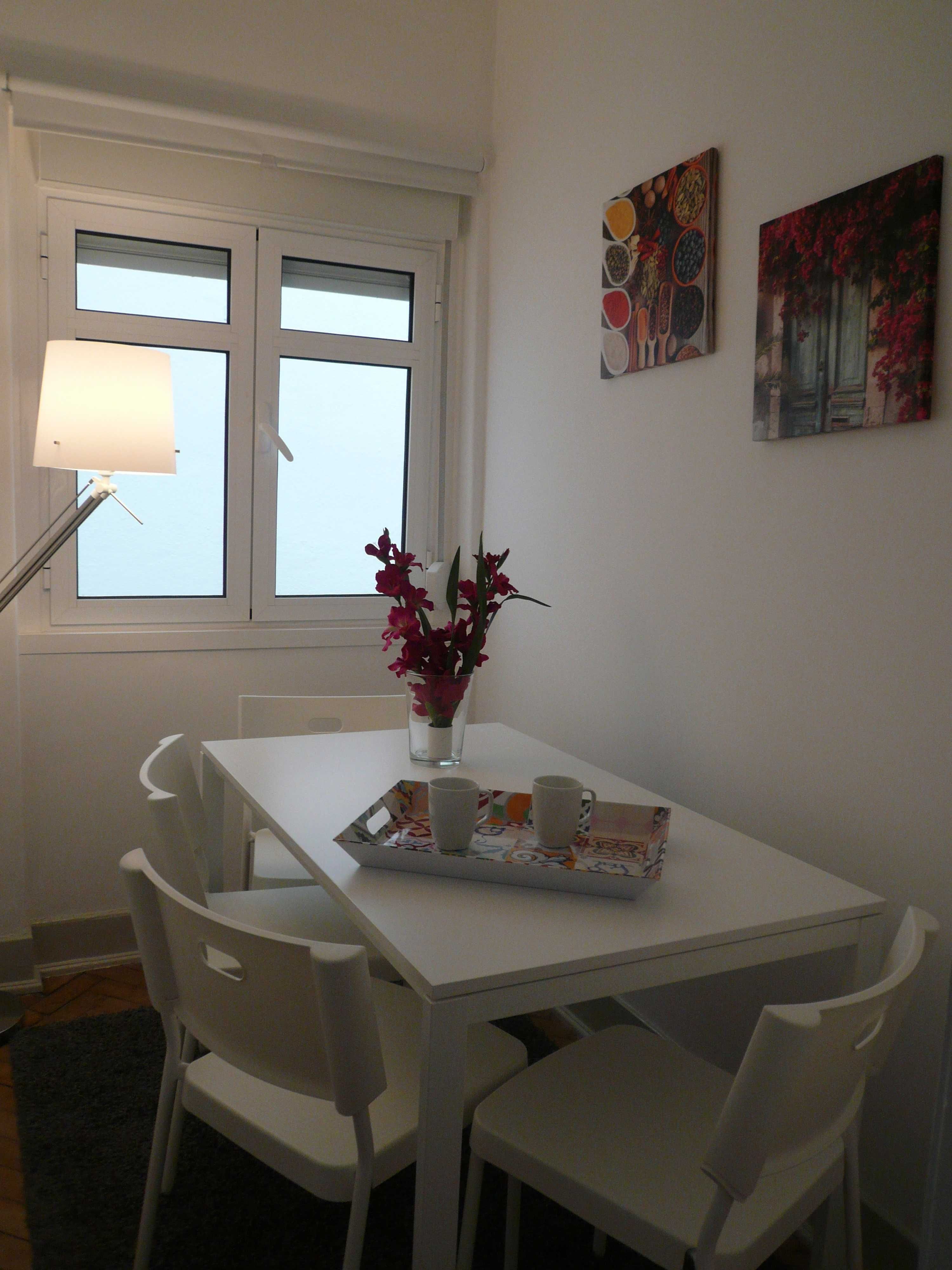 Quarto individual SALDANHA junto ao METRO