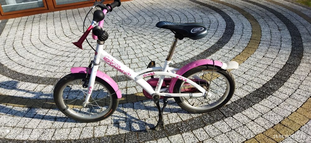 Rower dla dziewczynki-rozowy-Roses-16 cali kola-nowe oponki-sprawny