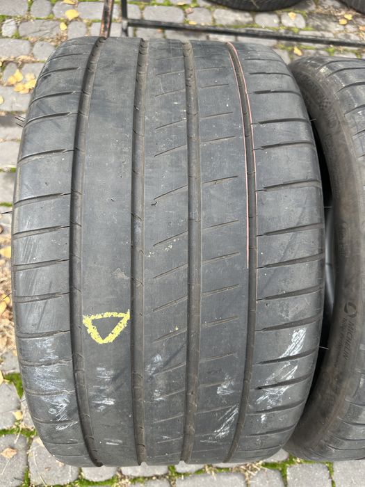 265/35/21+305/30/21 michelin