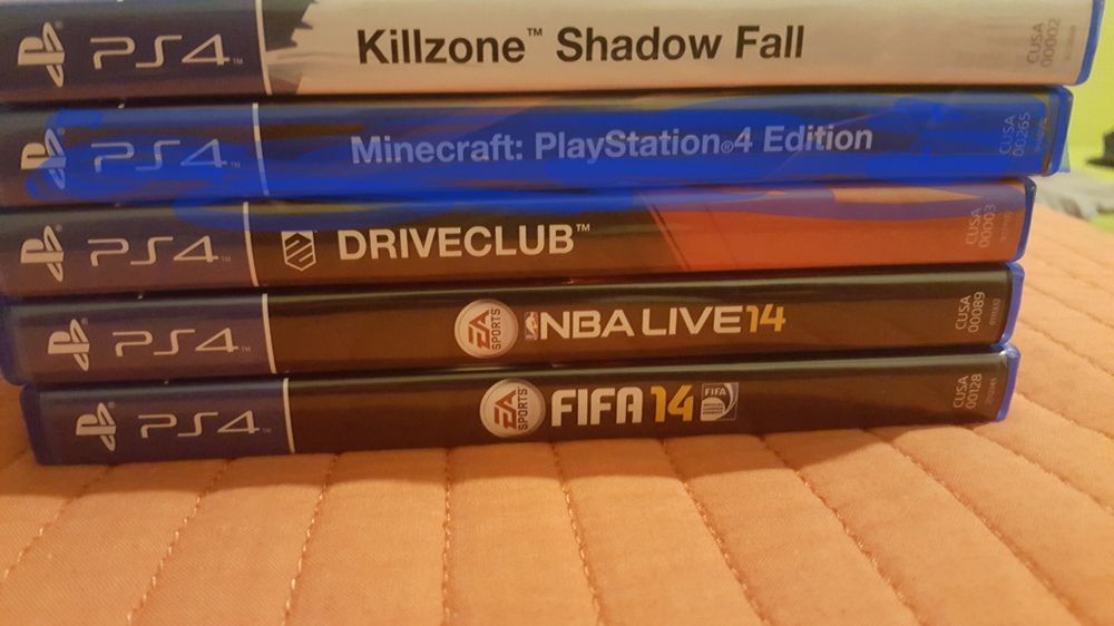 Jogo NBA LIVE 14 - PS 4 - 5 € - Ermesinde