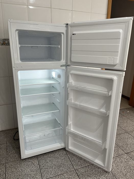 Frigorifico 3 meses de uso com nota