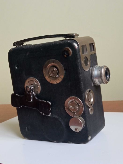 Камера Cine Nizo