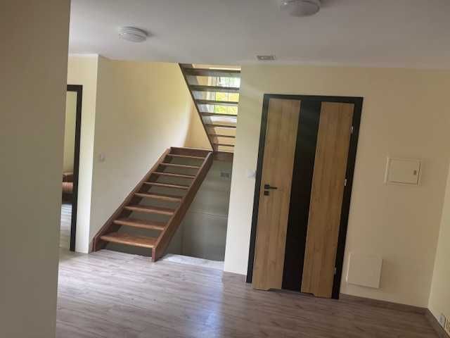Sprzedam dom całoroczny + dom z bali + duża działka  5500 m2