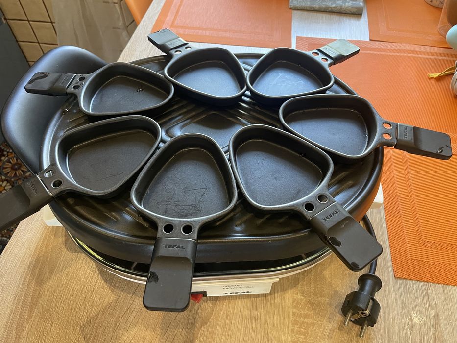 Grill elektryczny fondue TEFAL RACLETTE 1059 seria 3