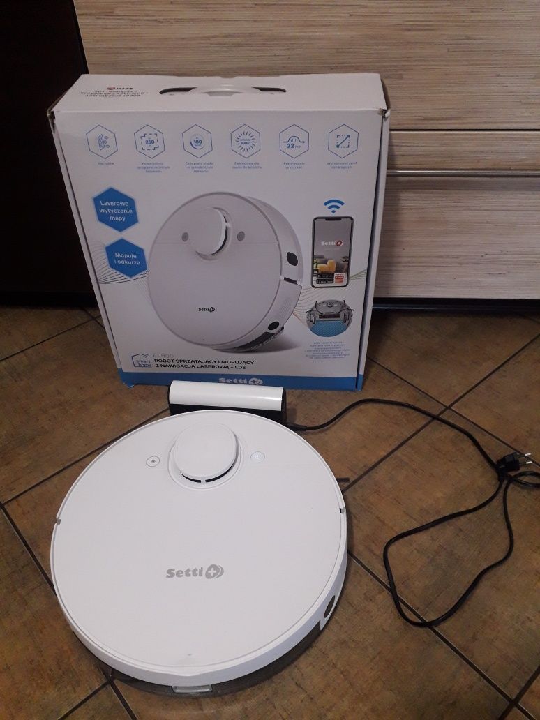 SETTI+ RV800 ROBOT sprzątający i mopujący z nawigacją laserową LDS