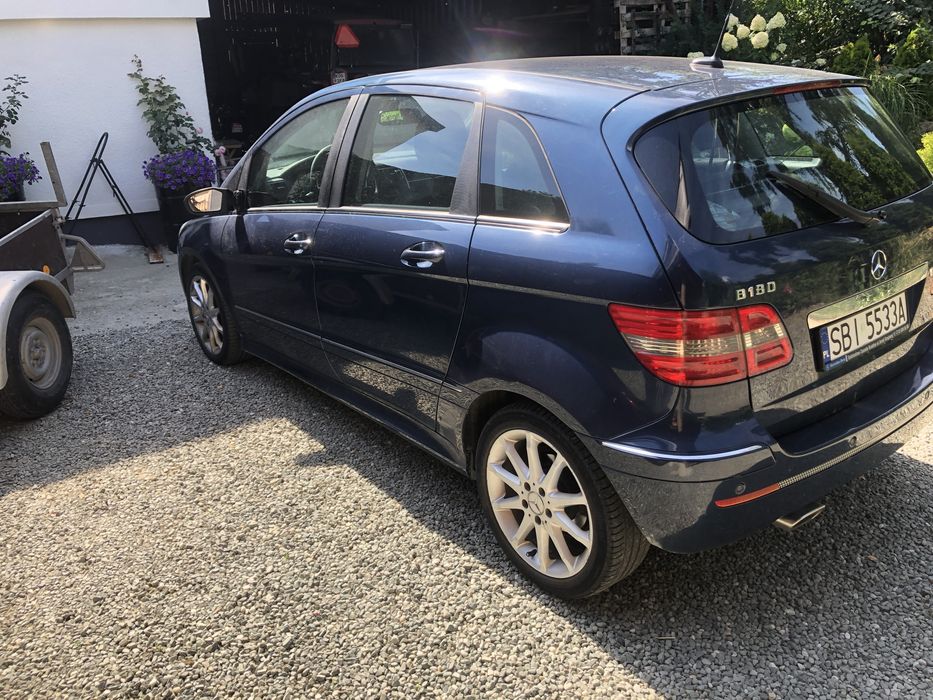 Mercedes B180 Automat skóra