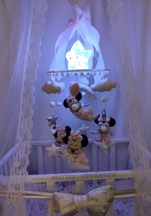 karuzela do łóżeczka.Karuzela mobil z filcu do łóżeczka