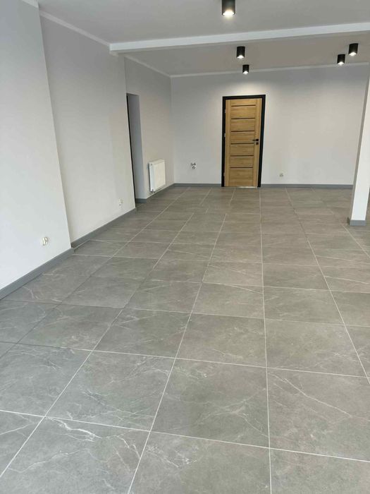 Lokal handlowo-usługowy