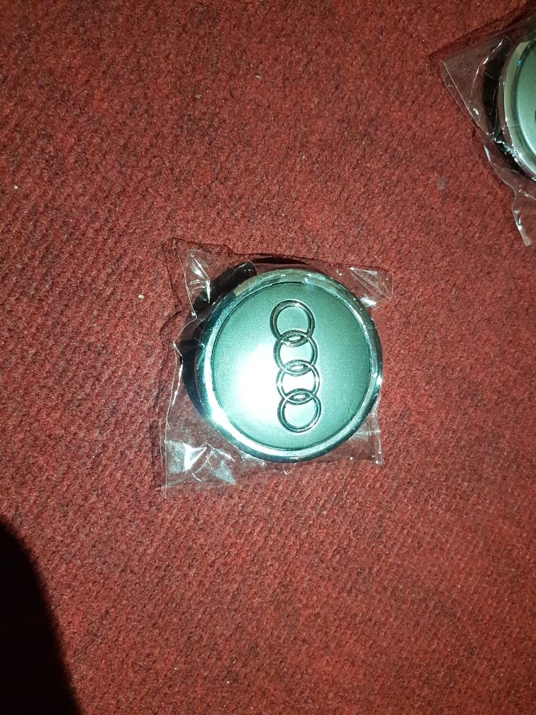 4 Centros jante Audi 69mm A3 A4 TT A5 Q3 Q7