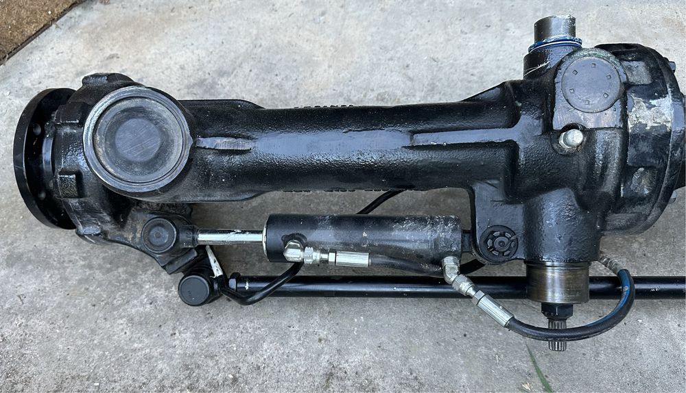 John deere przedni most napęd silownik uklad kierowniczy piasty 2036R