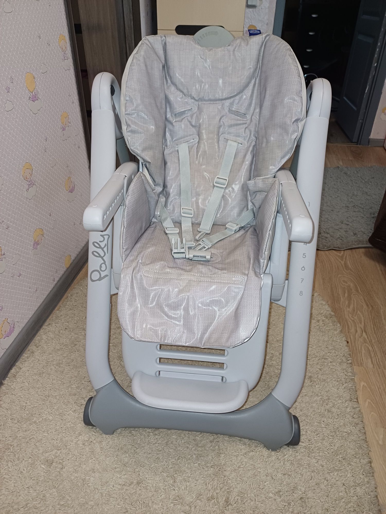 Продам стульчик для кормления Chicco  Polly 2 start