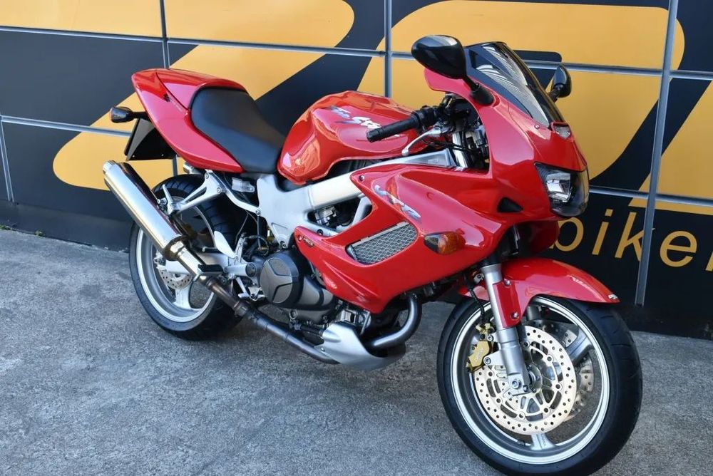Honda VTR VTR 1000 F Fire Storm 2000 TYLKO 14 tys km Bezwypadkowy RATY