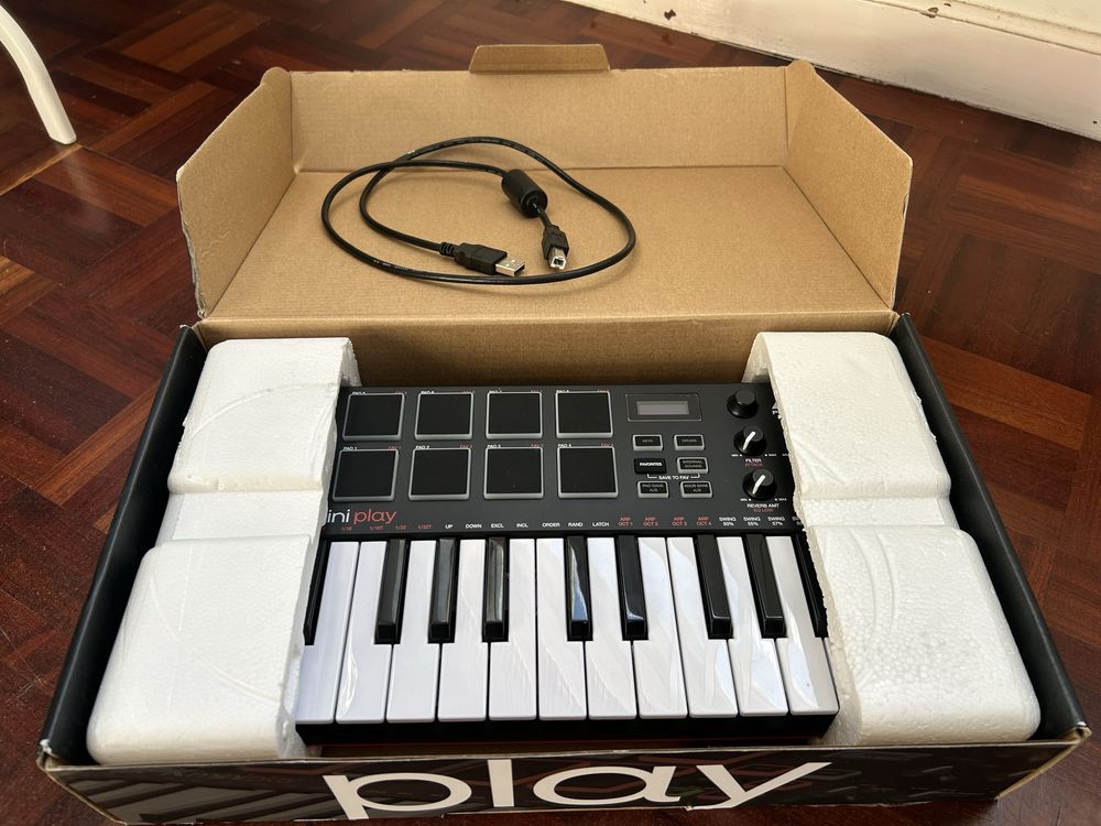 MPK Mini Play - Novo
