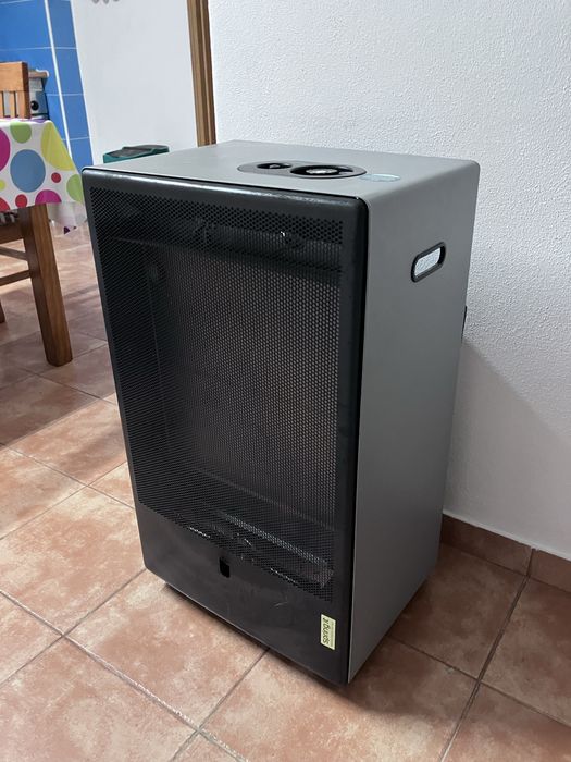 Aquecedor a gás com botija
