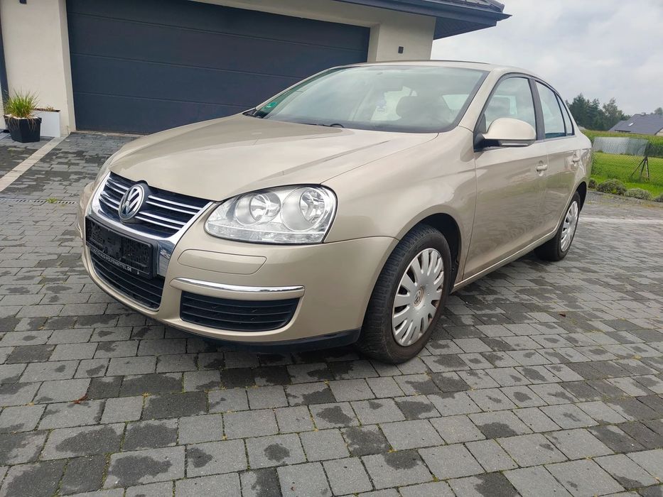Volkswagen Jetta 1.6 B MPI