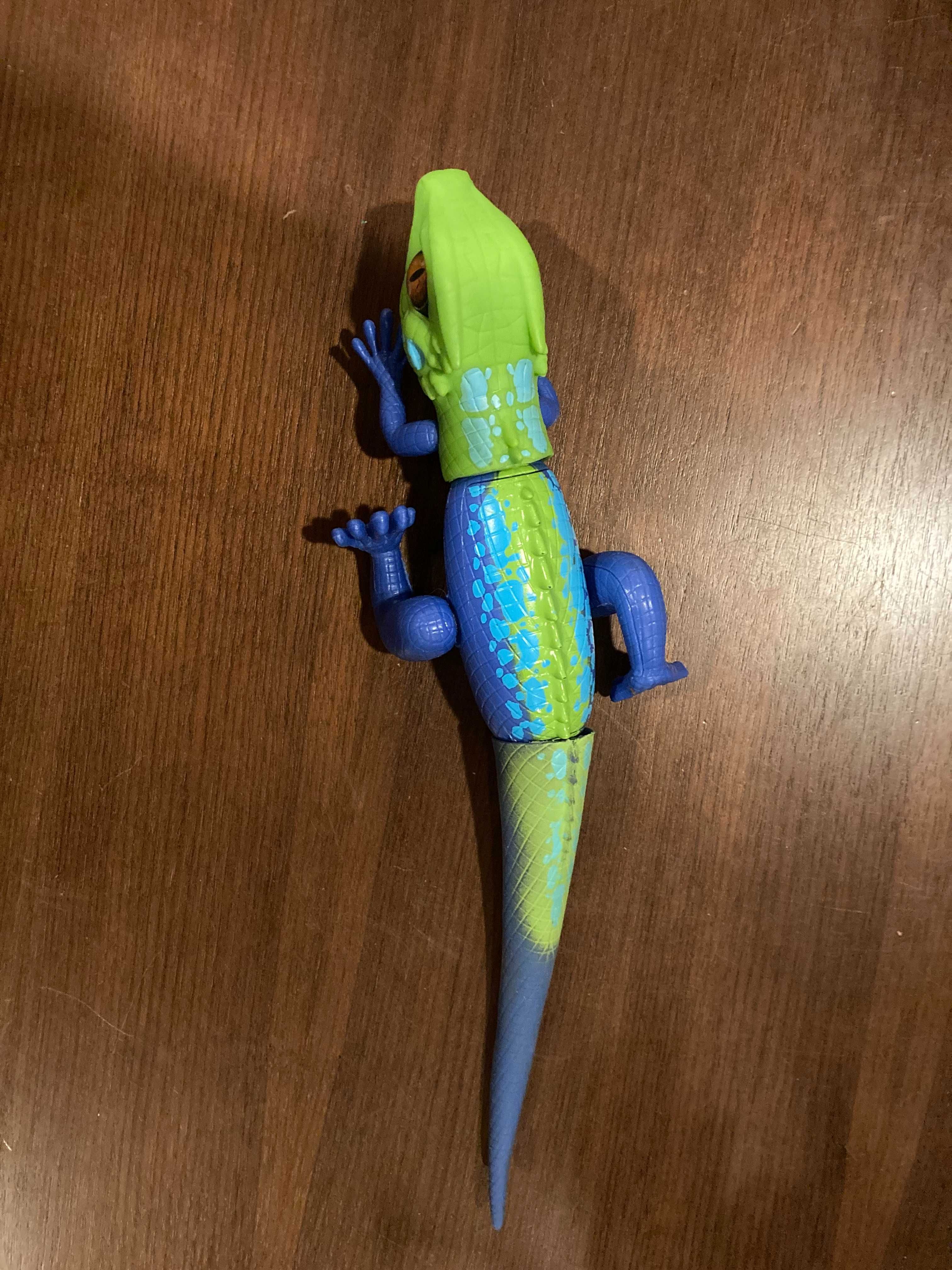 Robot Alive Lagarto