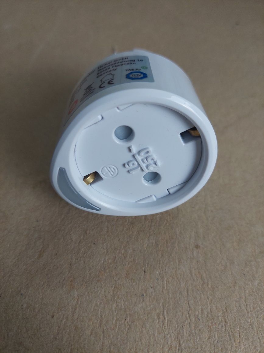 Komplet 4x Adapter Schuko z lampką LED zabezpieczenie ochrona dla dzie